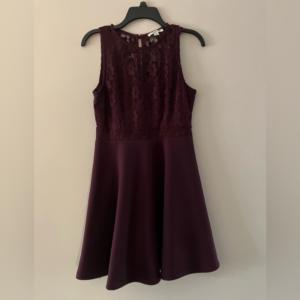 Francesca's maroon dress